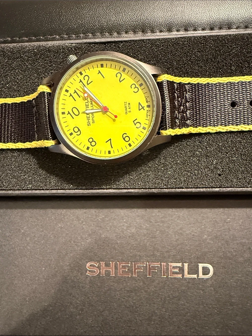 Sheffield QL1 Men's Yellow Driving Watch